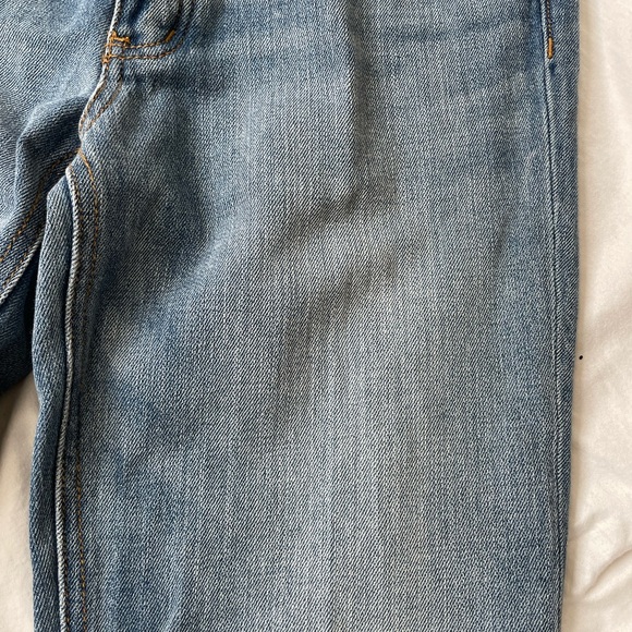 Vintage Tory Burch Straight Leg, Light Wash Jean, Never Worn - Picture 5 of 5